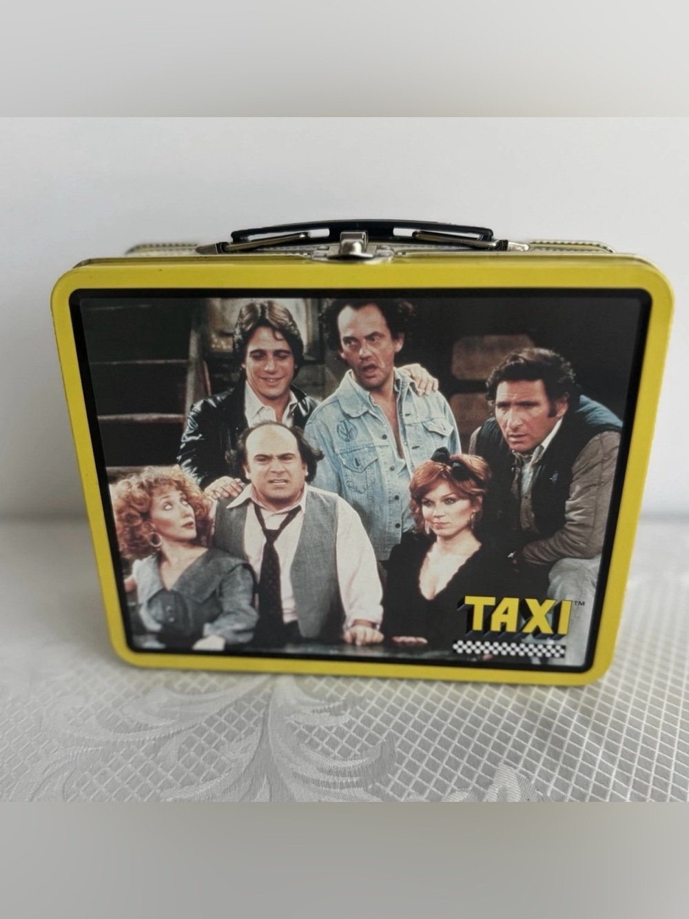 Vintage 1980s Taxi Tv Show Cast Metal  Lunchbox - Retro Yellow Tin